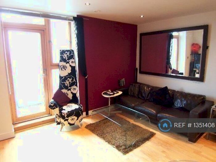 1 Bedroom Penthouse To Rent In Chadwick Street, Leeds, LS10