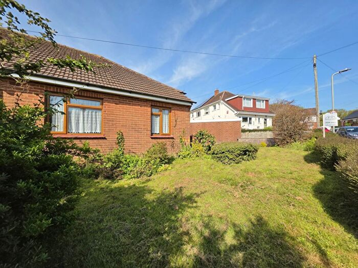 2 Bedroom Bungalow For Sale In Fox Road, Exeter, EX4