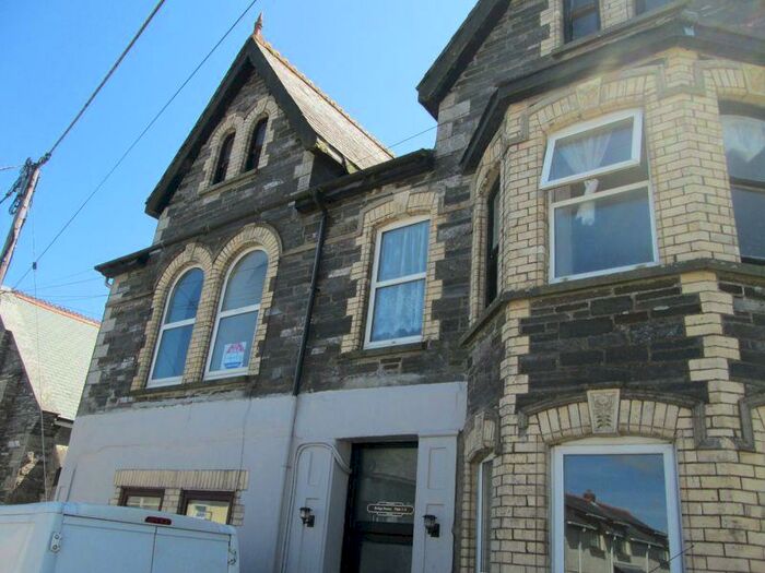 3 Bedroom Flat To Rent In Three Bedroom Flat In Delabole, Cornwall., PL33