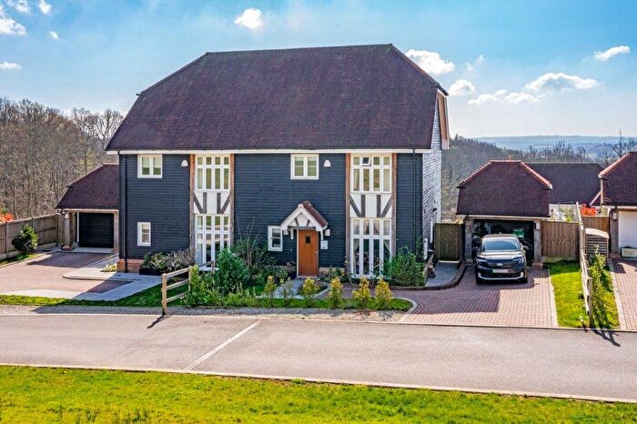 3 Bedroom Semi-Detached House For Sale In Legat Close, Wadhurst, TN5