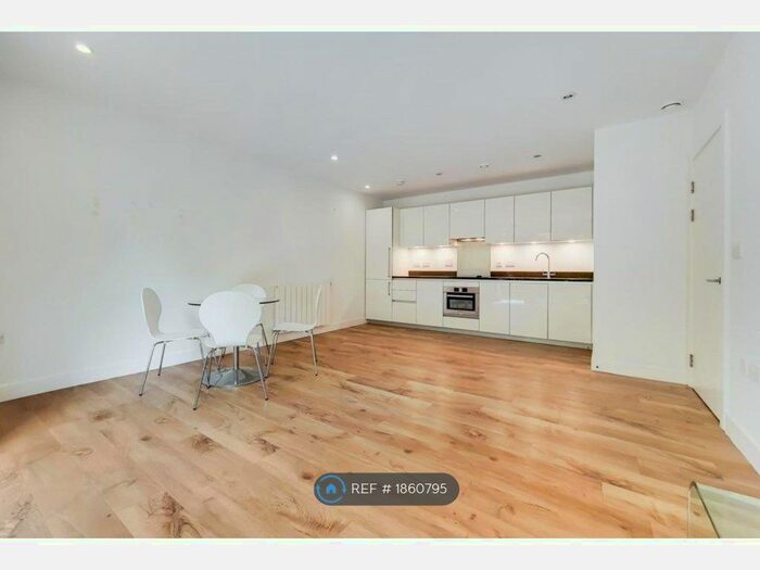1 Bedroom Flat To Rent In Johnson Court, London, SE9