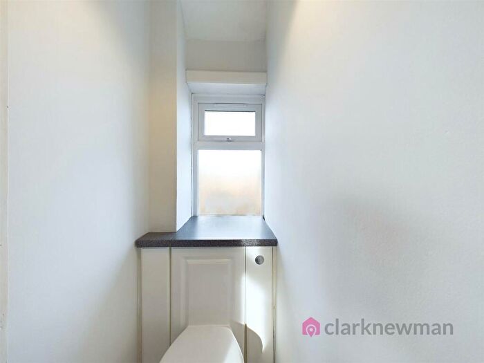2 Bedroom End Of Terrace House To Rent In Carters Mead, Harlow, CM17