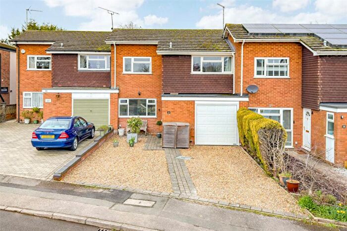 3 Bedroom Terraced House For Sale In Eastmoor Park, Harpenden, Hertfordshire, AL5