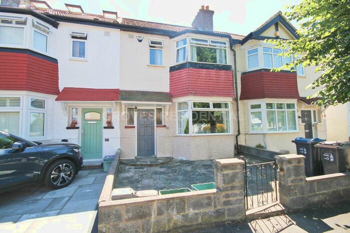 3 Bedroom Terraced House To Rent In Phyllis Avenue, New Malden, KT3