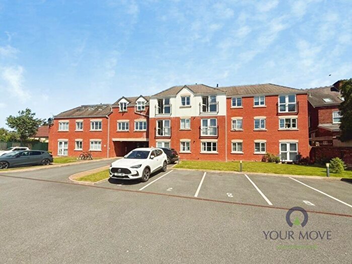 1 Bedroom Flat For Sale In High Street, Amblecote, Stourbridge, West Midlands, DY8