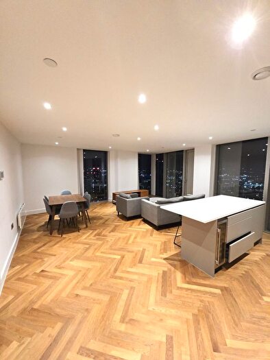 2 Bedroom Flat To Rent In Flat A, Owen Street, Manchester, M15