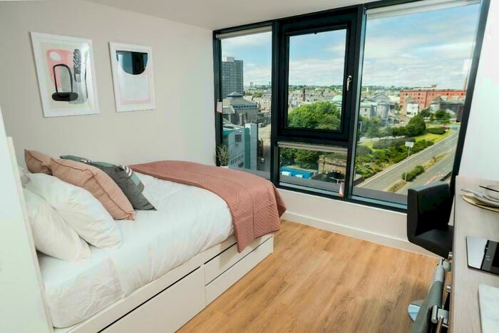 Studio To Rent In Schoolhill, Aberdeen, Aberdeenshire, AB10