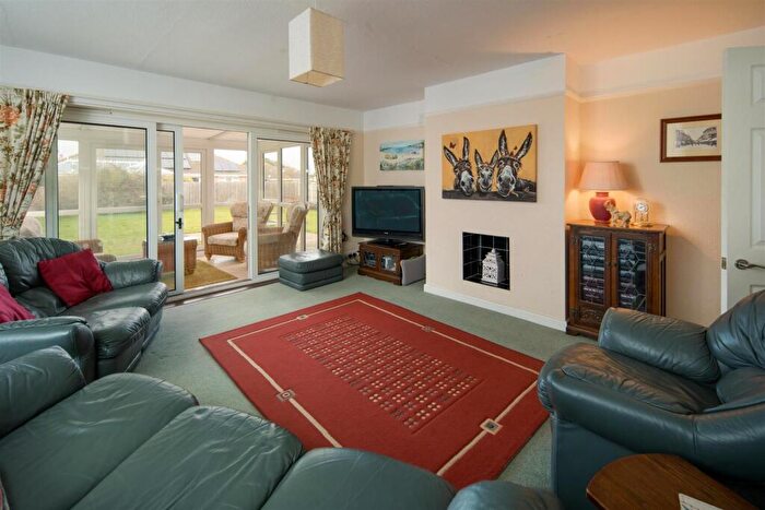 4 Bedroom Detached House For Sale In Bembridge, Isle Of Wight, PO35