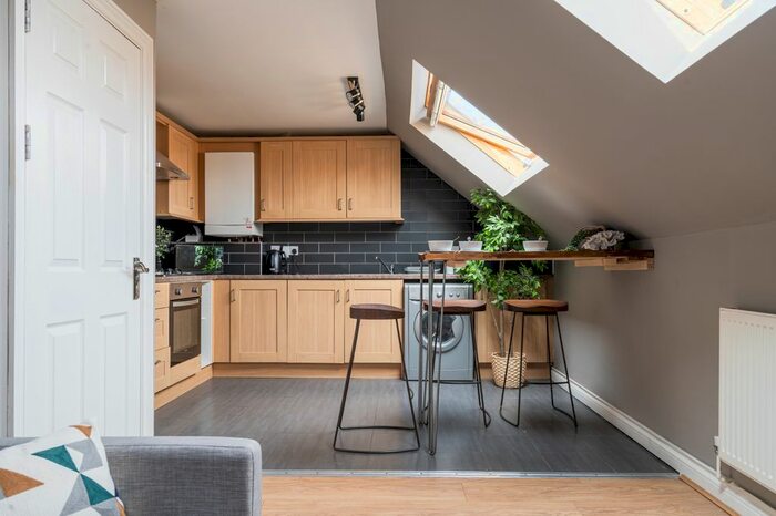 5 Bedroom Flat To Rent In Dean Street, Stoke, Coventry, CV2