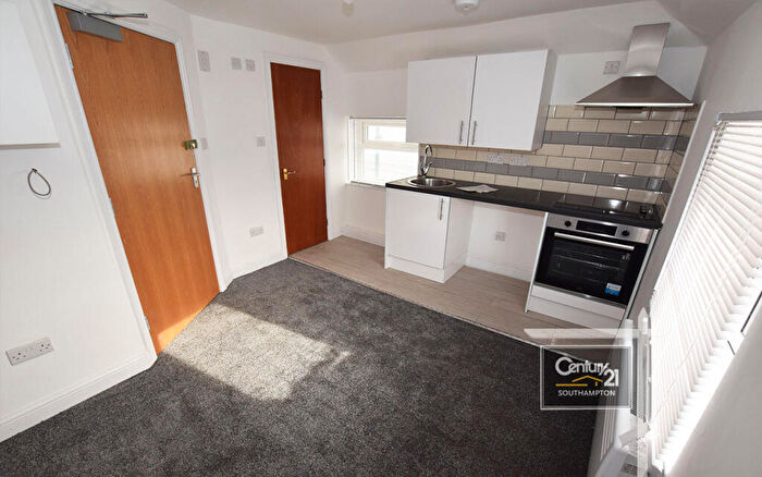 Studio To Rent In |Ref: |, Junction Road, Totton, Southampton, SO40