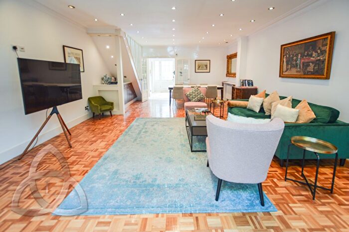 3 Bedroom Semi-Detached House To Rent In Randolph Avenue, London, W9