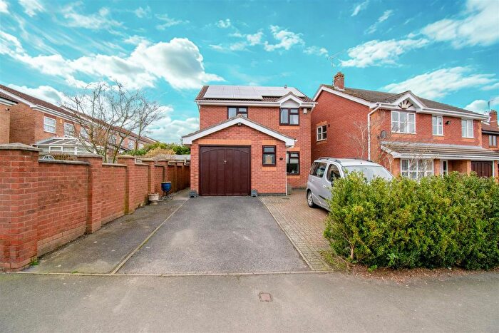 3 Bedroom Detached House For Sale In Gregorys Way, Belper, DE56