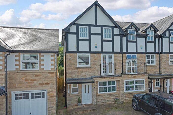 4 Bedroom Town House For Sale In Vale Gardens, Ilkley, LS29