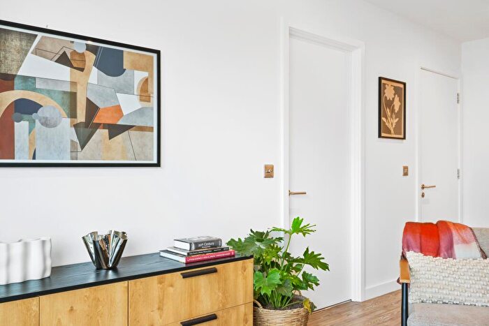 2 Bedroom Flat To Rent In The Kell, Gillingham Gate Road, Gillingham, ME4
