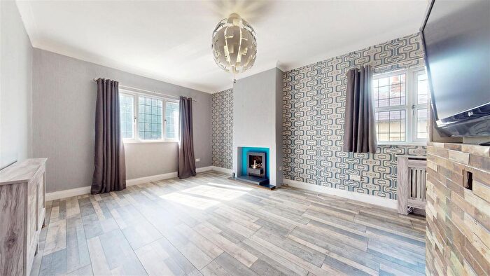 5 Bedroom Detached House For Sale In Knowsley Road, St. Helens, WA10