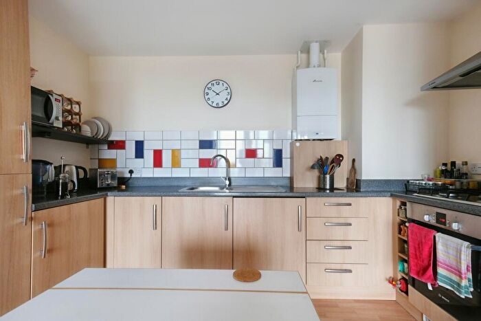 2 Bedroom Apartment For Sale In Upper Chase, Chelmsford, CM2