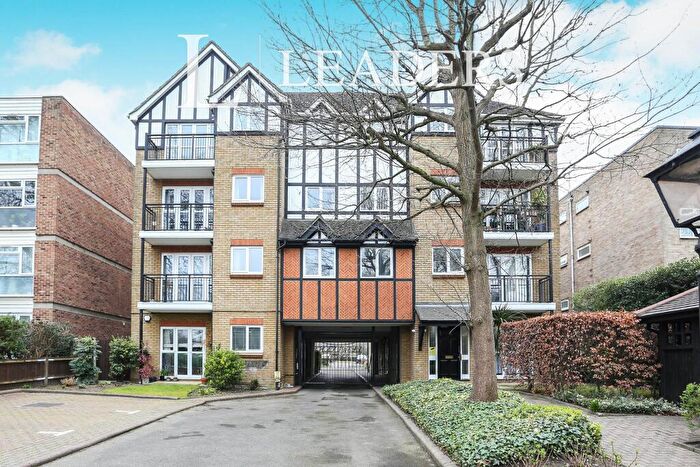 1 Bedroom Flat To Rent In Chartwell Lodge, Brackley Road, Beckenham, BR3