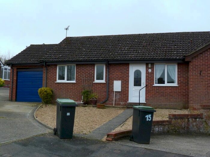 2 Bedroom Bungalow To Rent In Wheatfields, Rickinghall, Diss, IP22