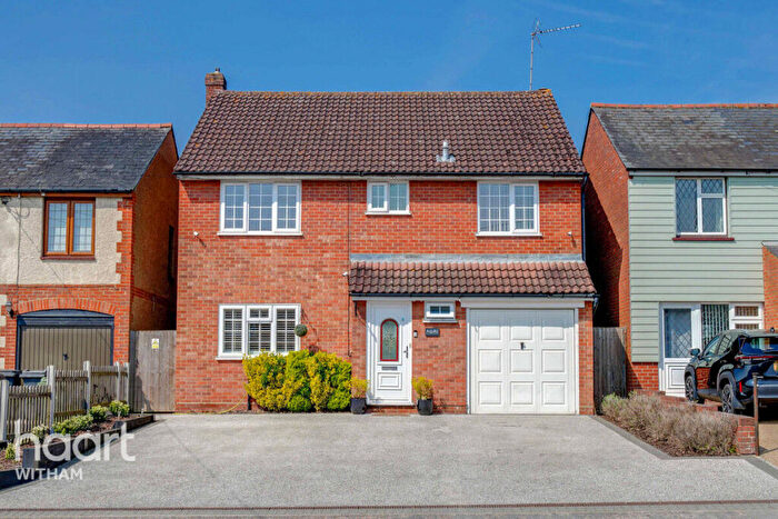 4 Bedroom Detached House For Sale In Maldon Road, Witham, CM8