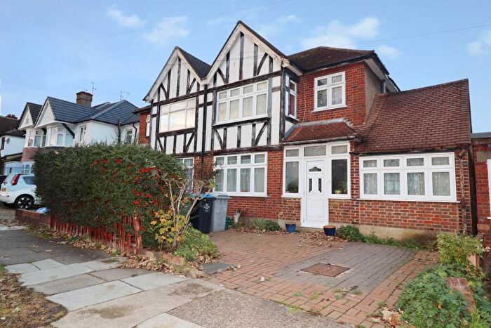 5 Bedroom Semi-Detached House For Sale In Westward Way, Kenton, Harrow., HA3