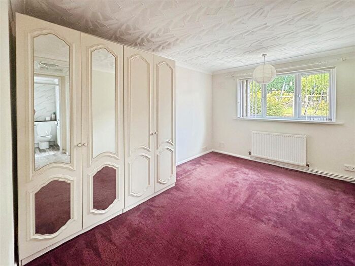 2 Bedroom Detached Bungalow To Rent In Westmorland Close, Biddulph, ST6