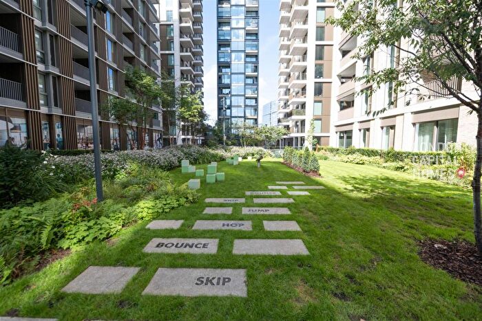 2 Bedroom Apartment For Sale In Salisbury House, Palmer Road, London, SW11