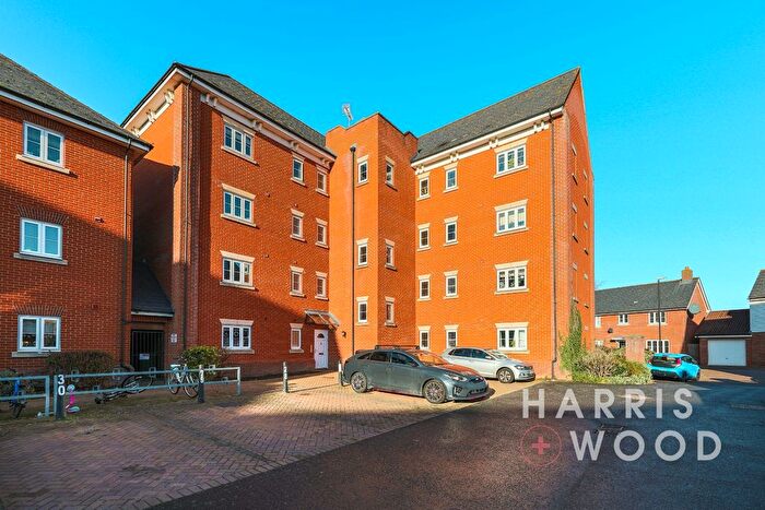 2 Bedroom Flat For Sale In Duoro Mews, Colchester, Essex, CO2