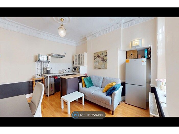 1 Bedroom Flat To Rent In Craven Street, London, WC2N