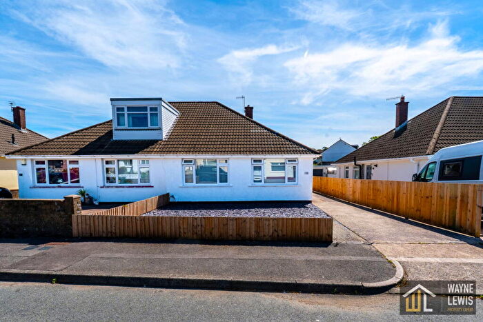 2 Bedroom Semi-Detached Bungalow For Sale In Brookside Crescent, Caerphilly, CF83
