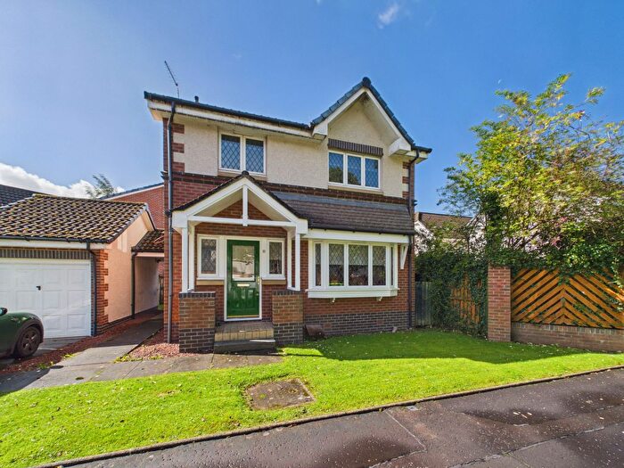 3 Bedroom Detached House For Sale In Cameron Way, Blantyre, G72