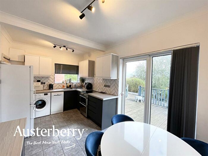 2 Bedroom Semi-Detached House For Sale In Inglewood Drive, Newcastle, ST5