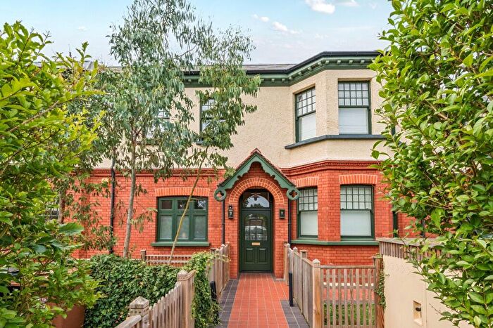 2 Bedroom Property For Sale In Sunderland Road, Forest Hill, London, SE23