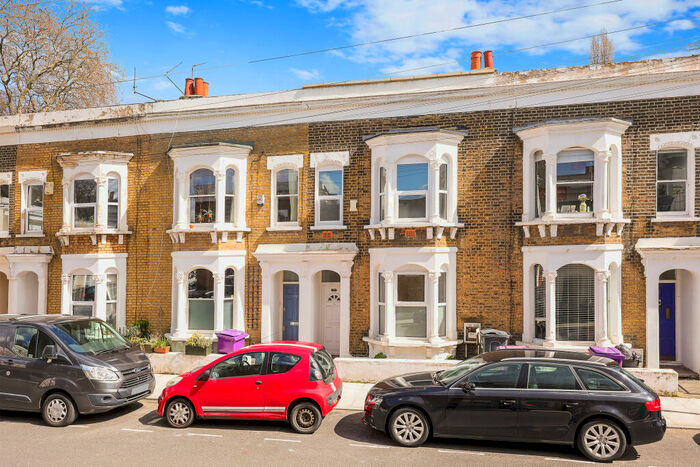 4 Bedroom Terraced House To Rent In Lockhart Street, Bow, E3