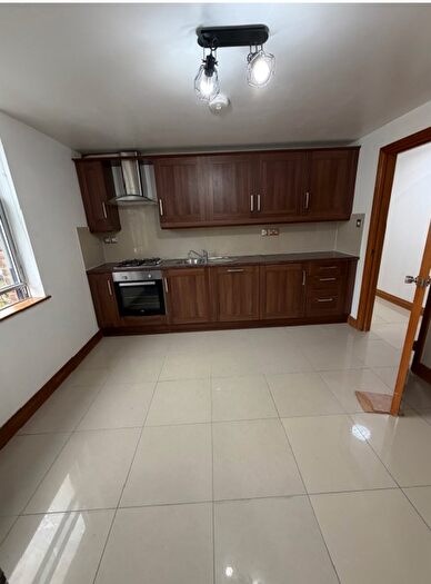 2 Bedroom Flat To Rent In Marchmont Street, London, WC1N