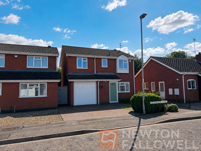 4 Bedroom Detached House For Sale In Cheltenham Close, Peterborough, PE1
