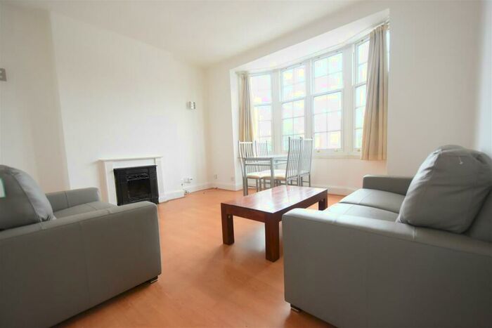2 Bedroom Flat To Rent In Edgbaston, . July Available, B16