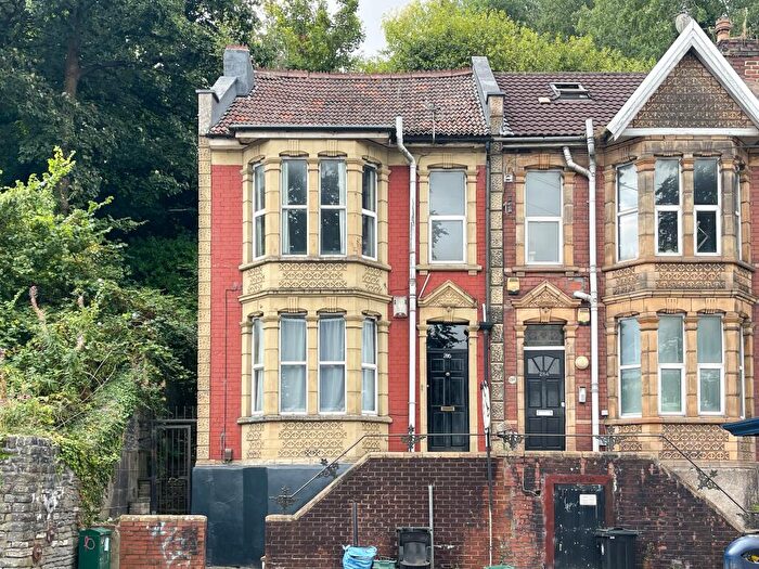 4 Bedroom House To Rent In Bath Road, Arnos Vale, BS4