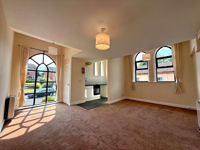 2 Bedroom Flat To Rent In St Pauls Court, High Street, Kimberley, Nottingham, NG16