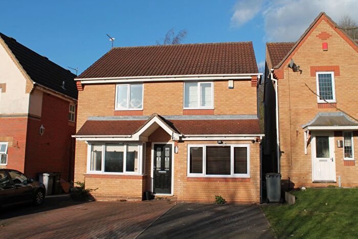 3 Bedroom Property To Rent In Claygate, Nottingham, NG3