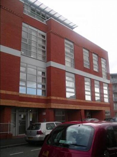 1 Bedroom Flat To Rent In Platinum Building Branston Street, Jewelry Quarter, Birmingham, West Midlands, B18