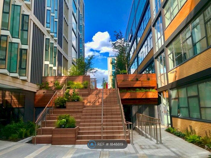 2 Bedroom Flat To Rent In Long Street, London, E2