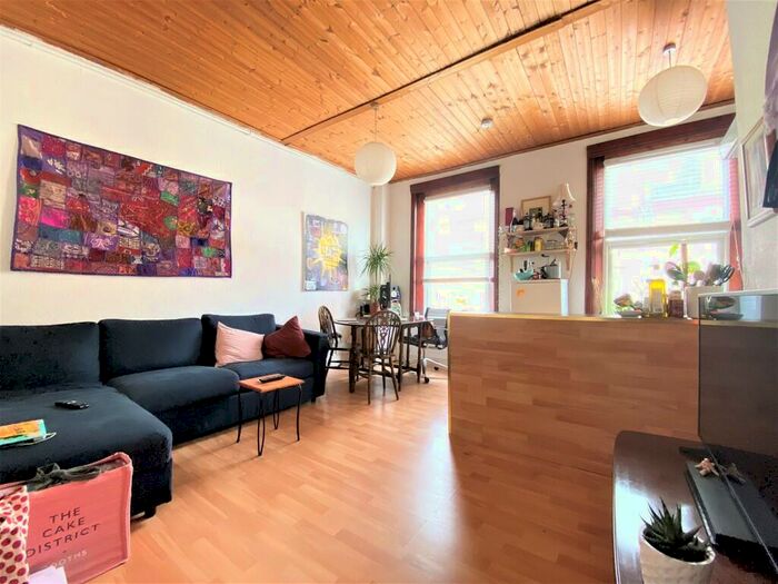 2 Bedroom Flat To Rent In Crouch Hill, London, N4