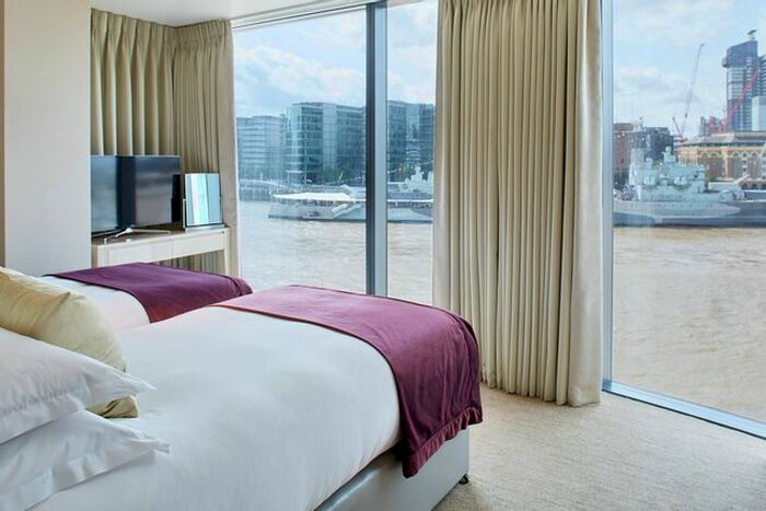 2 Bedroom Flat To Rent In Cheval Three Quays, Lower Thames Street, City, London, EC3R