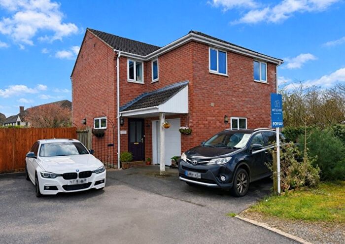 4 Bedroom Detached House For Sale In Clover House, Sturminster Newton, DT10