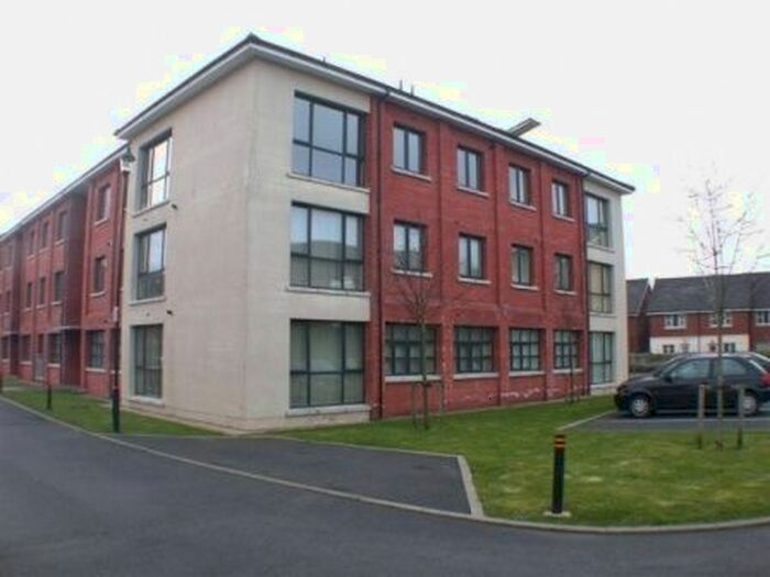 3 Bedroom Flat To Rent In Old Bakers Court, Belfast, BT6