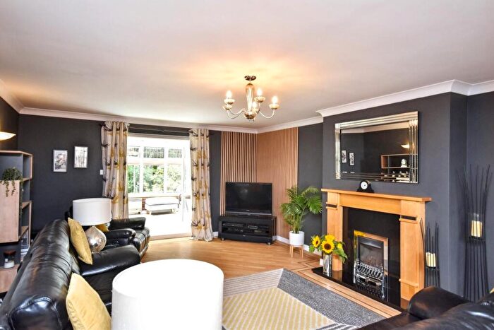 4 Bedroom Detached House For Sale In Park View, Moulton, Northampton, NN3
