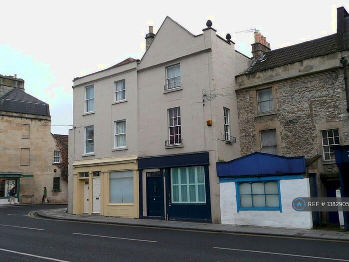 3 Bedroom Maisonette To Rent In Monmouth Place, Bath, BA1