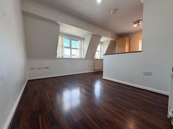 2 Bedroom Flat To Rent In Great Clowes Street, Salford, M7