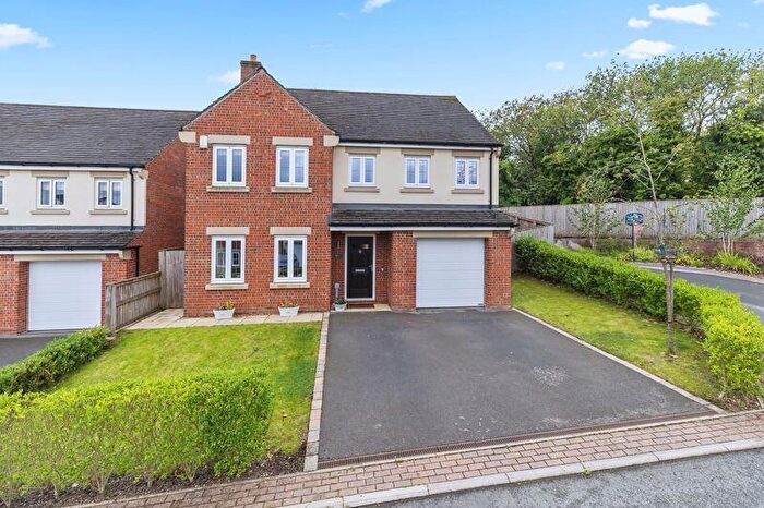 5 Bedroom Detached House For Sale In Millstone Close, Ilkley, LS29