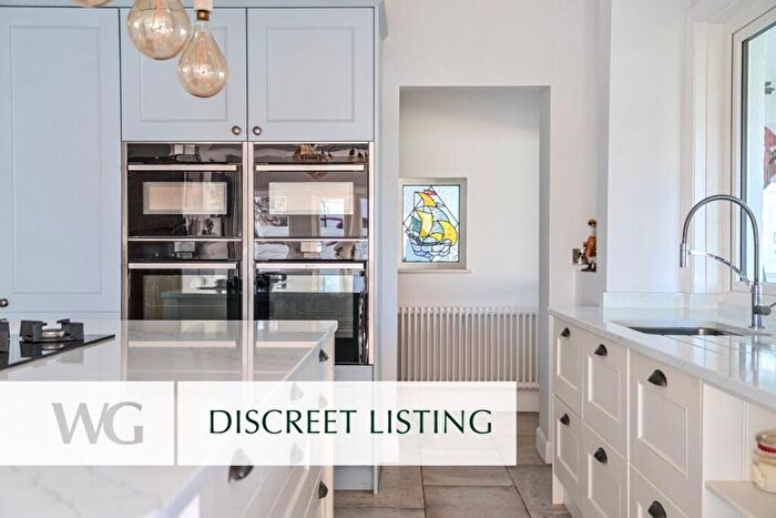 4 Bedroom Detached House For Sale In Exmouth, EX8